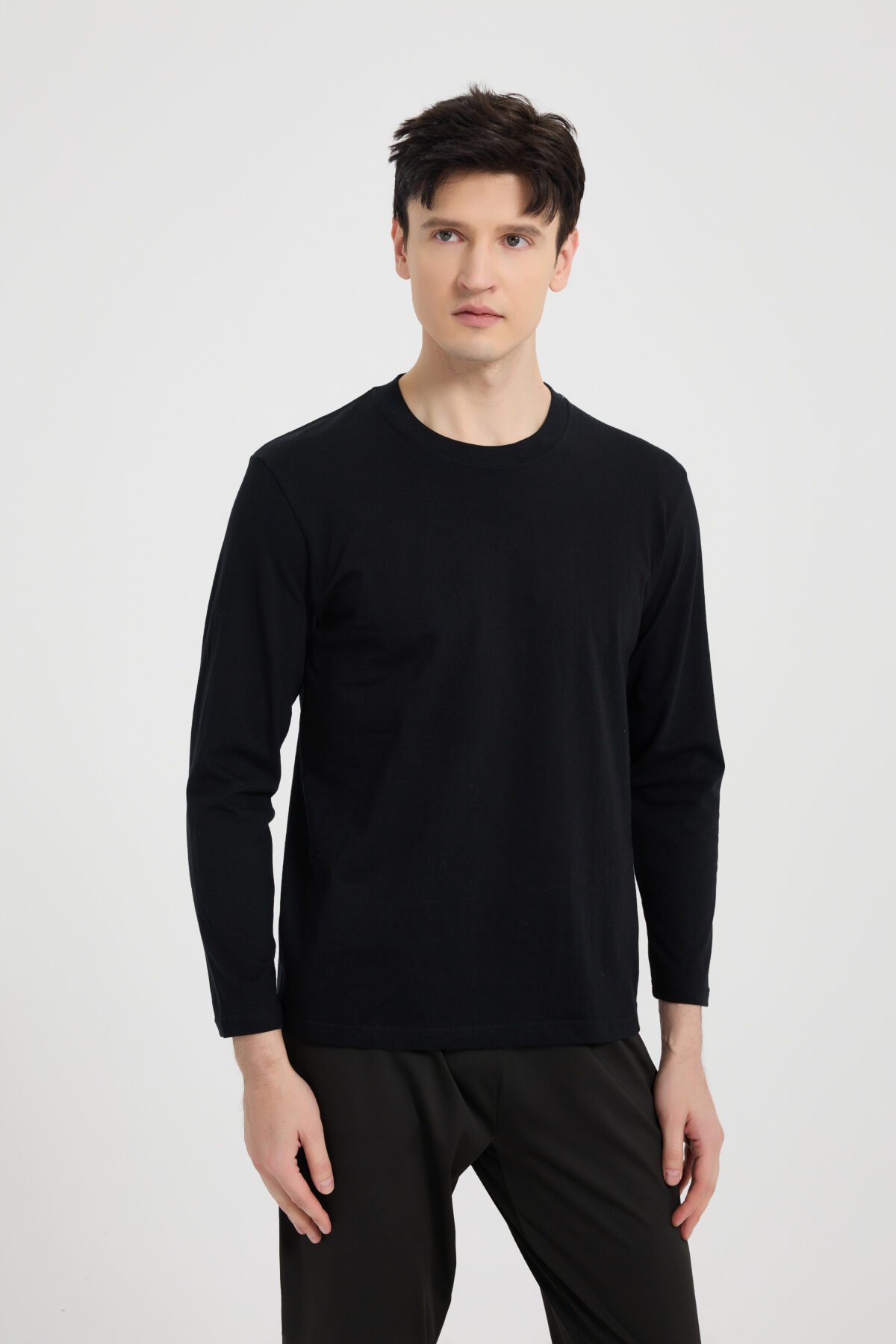 ⁦Men Core Long sleeve Tee Black⁩ - الصورة ⁦9⁩