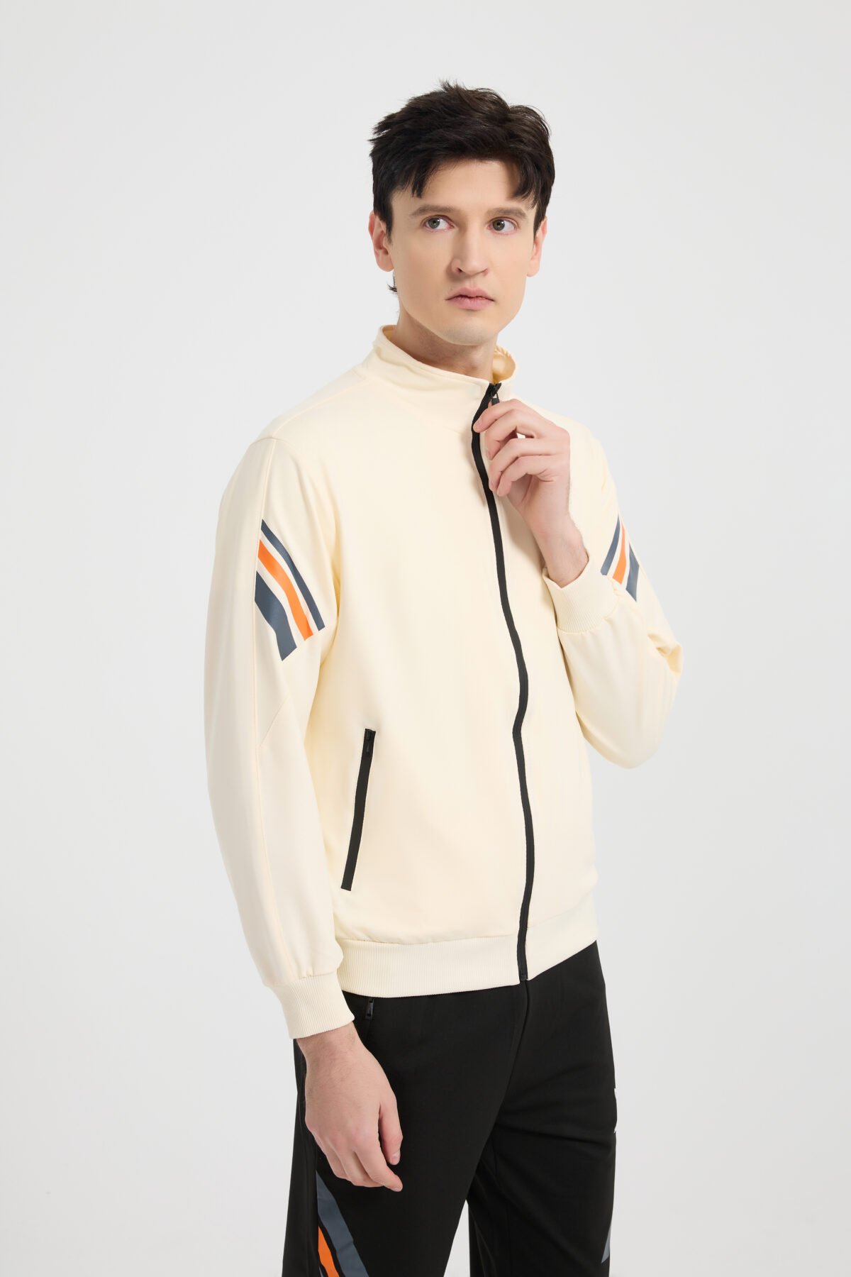 ⁦Men Agility Tracksuit Beige⁩ - الصورة ⁦10⁩