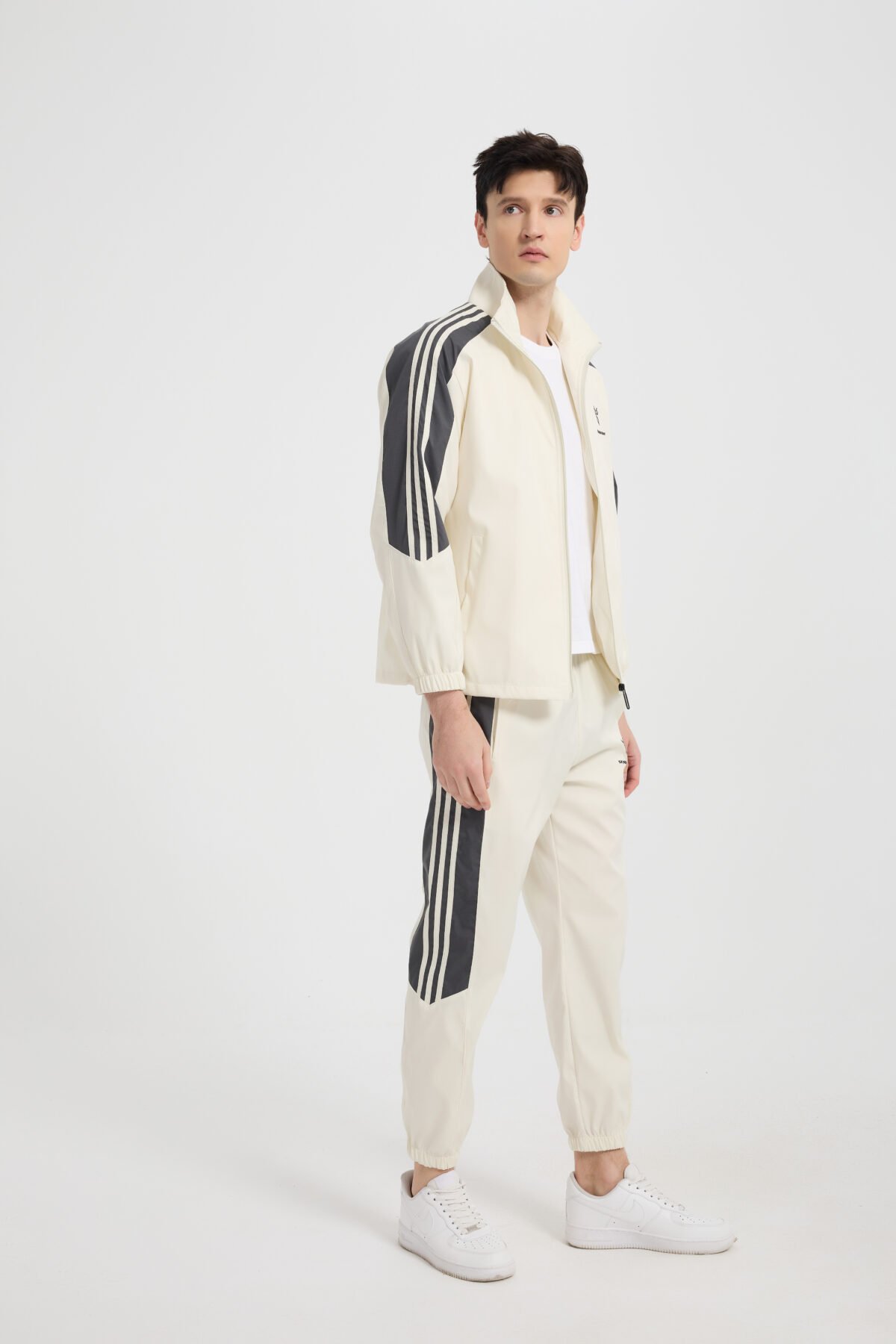 ⁦Men Core Tracksuit White⁩ - الصورة ⁦13⁩